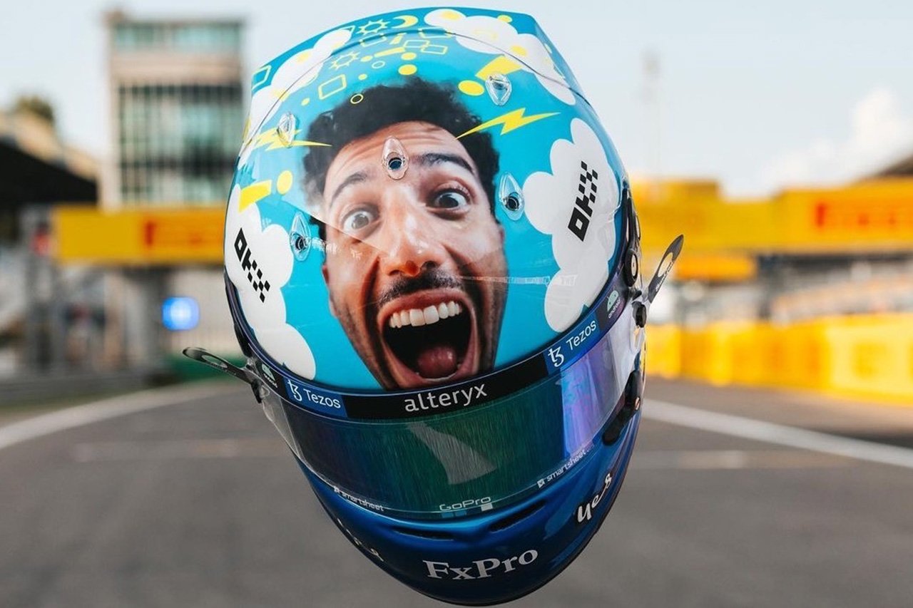 ダニエル・リカルド、バレンティーノ・ロッシ仕様の特別ヘルメット / F1イタリアGP